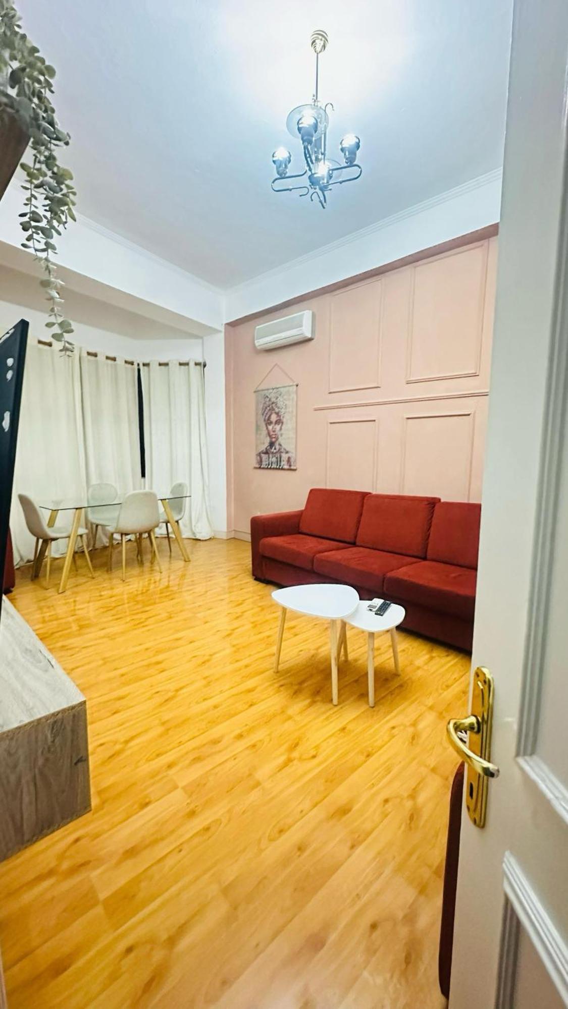 Sunlight & Comfort Flat 4 Pax Apartman *
