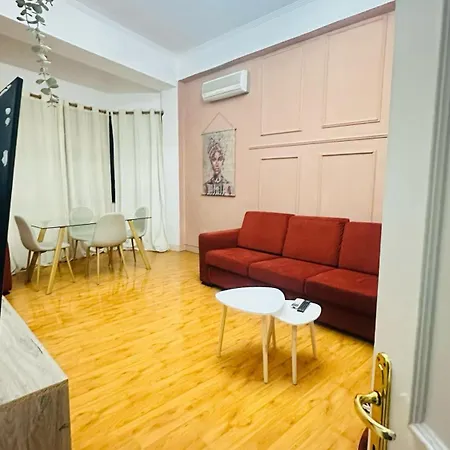 Sunlight & Comfort Flat 4 Pax Tirana Exterior photo